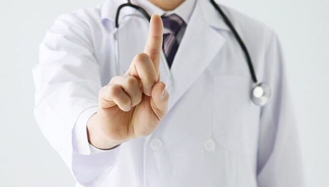 diagnóstico de parásitos por un médico